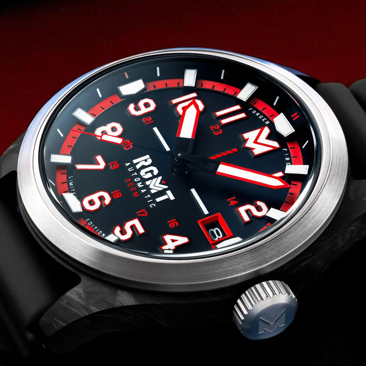 Defender Automatic Limited Edition Black / Silicone | Black Dial