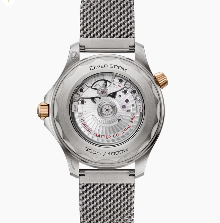 Seamaster Diver 300M 42 mm Titanium Green
