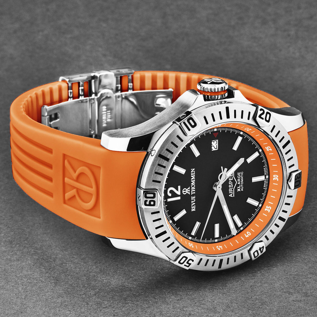 Air speed 16070.4639 / Black | Black Dial