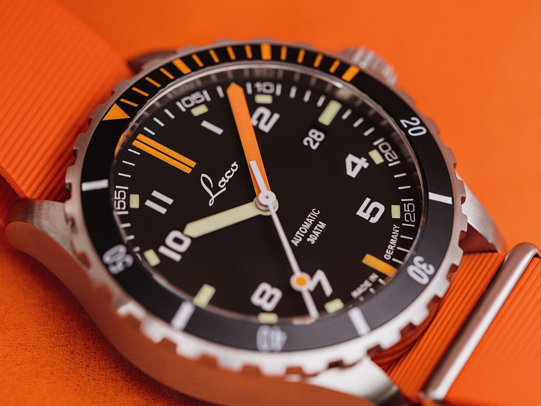Mojave 39.RB Rubber Black Dial