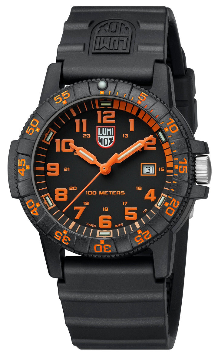 Sea Turtle Giant 44mm / Black and Orange / Black | Black and Orange Dial