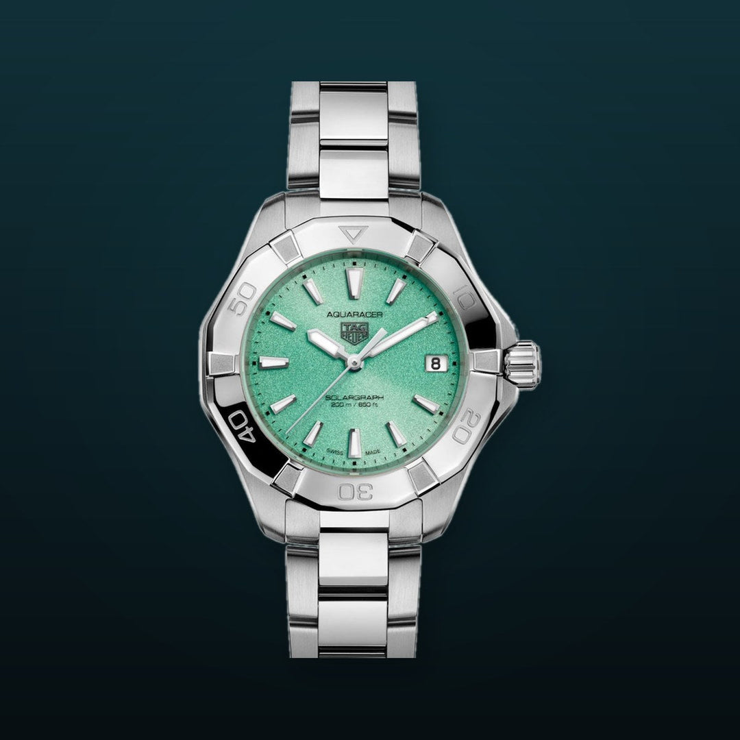 Aquaracer Professional 200 Solargraph Solar Quartz Mother-Of-Pearl Dial / Stainless Steel Bracelet Teal Dial