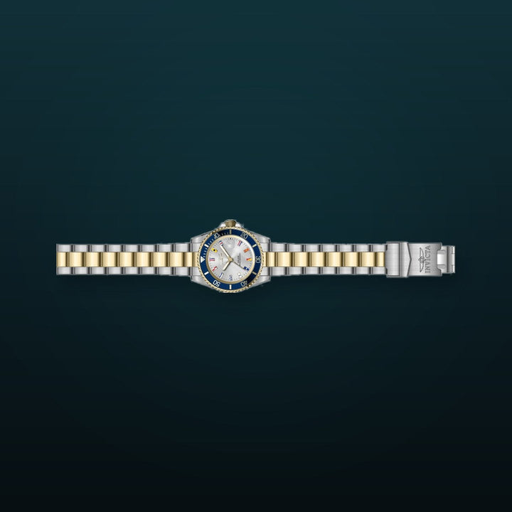 Pro Diver Men Silver-Tone Nautical Flag Dial / Two-Tone Stainless Steel Bracelet Silver-tone Dial
