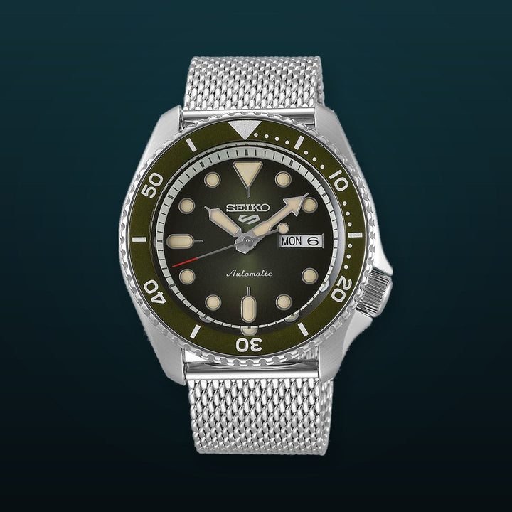 5 Sports SKX Series Green Dial / Silicone Strap Green Dial