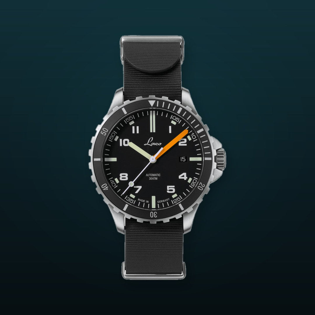 Squad Watch Himalaya 42mm Rubber Black Dial