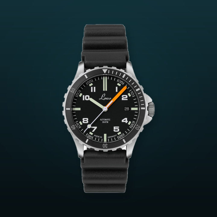 Himalaya 39 Black Rubber Black Dial