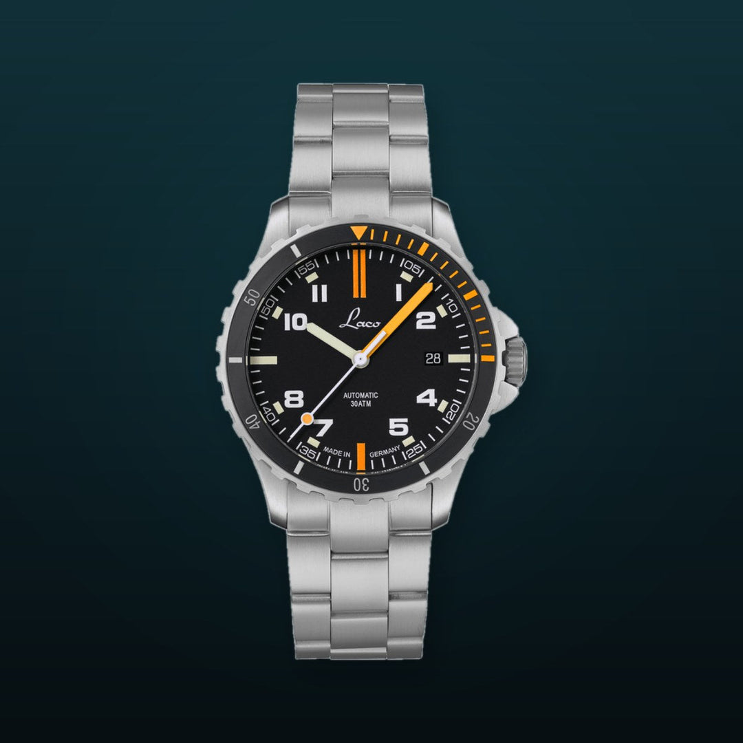 Mojave 39.MB Stainless Bracelet Black Dial