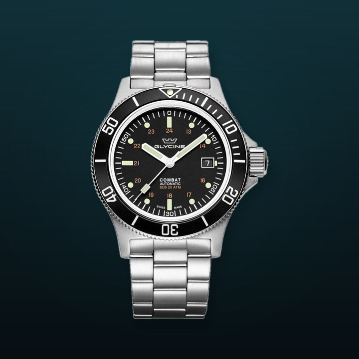 Combat Sub 42mm / Black / Silver Black Dial