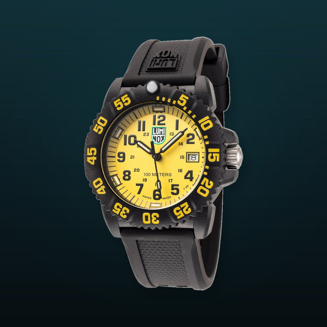 Sea Lion 38mm / Black and Yellow / Black Black-Yellow Dial