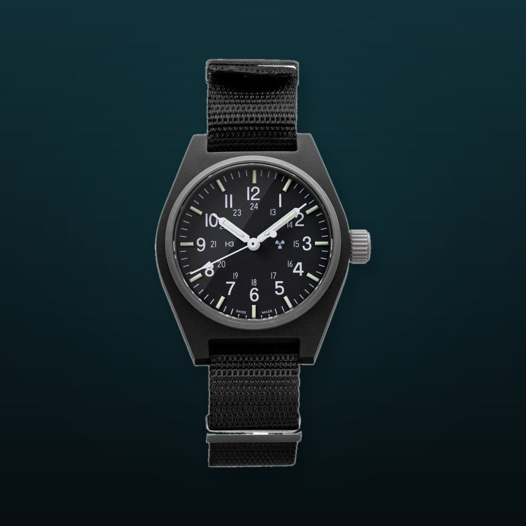 General Purpose Quartz Black Sterile/Nylon Matte Black Dial