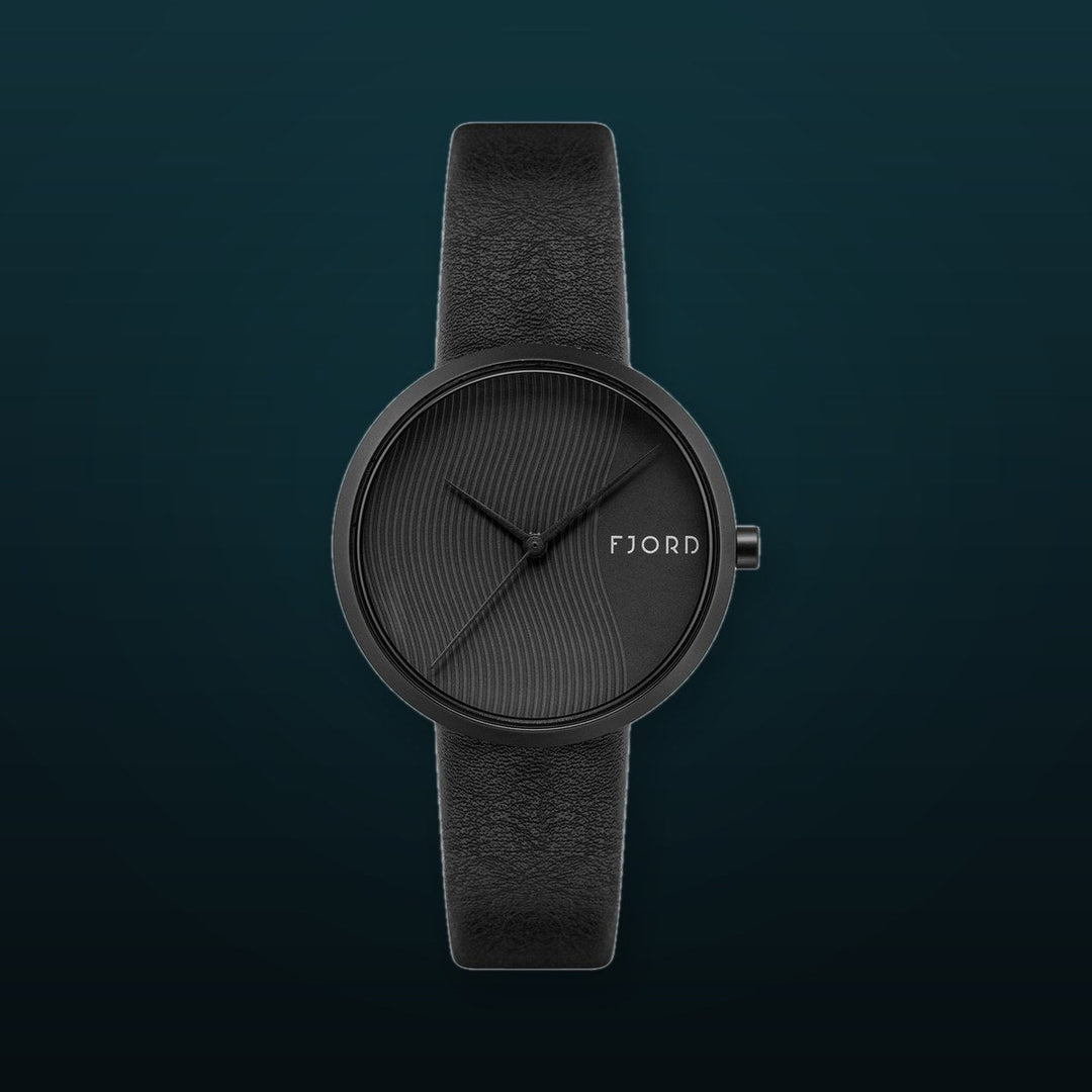 Laurens Black / Leather | Black Dial