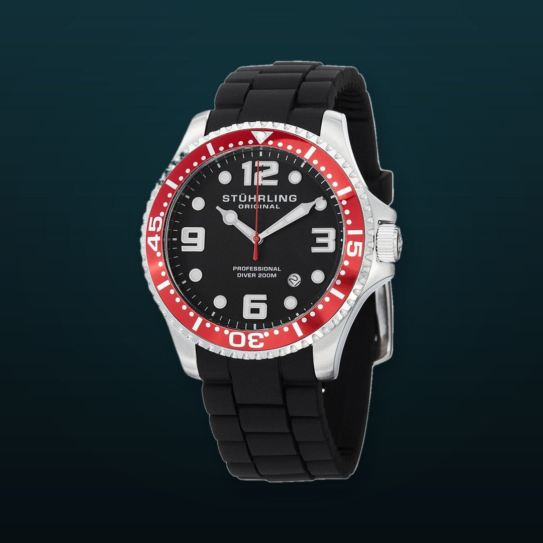 Aquadiver Silver/Red Bezel | Black Dial
