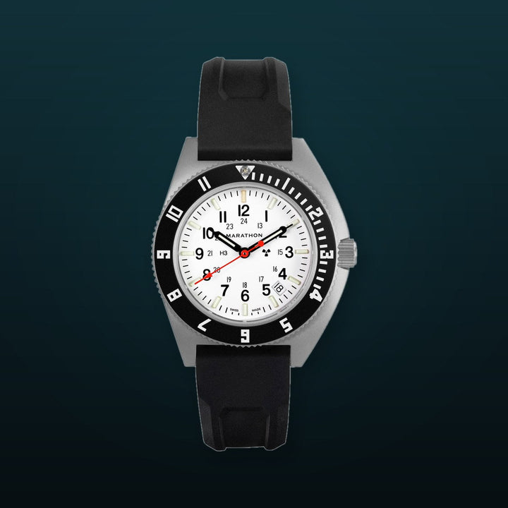 NAV, DATE,QUARTZ, SAPH, ARCTIC NGM, COL: SS/BKPS 3PC RUBBER Arctic SSNAV-D on Rubber | Arctic Dial