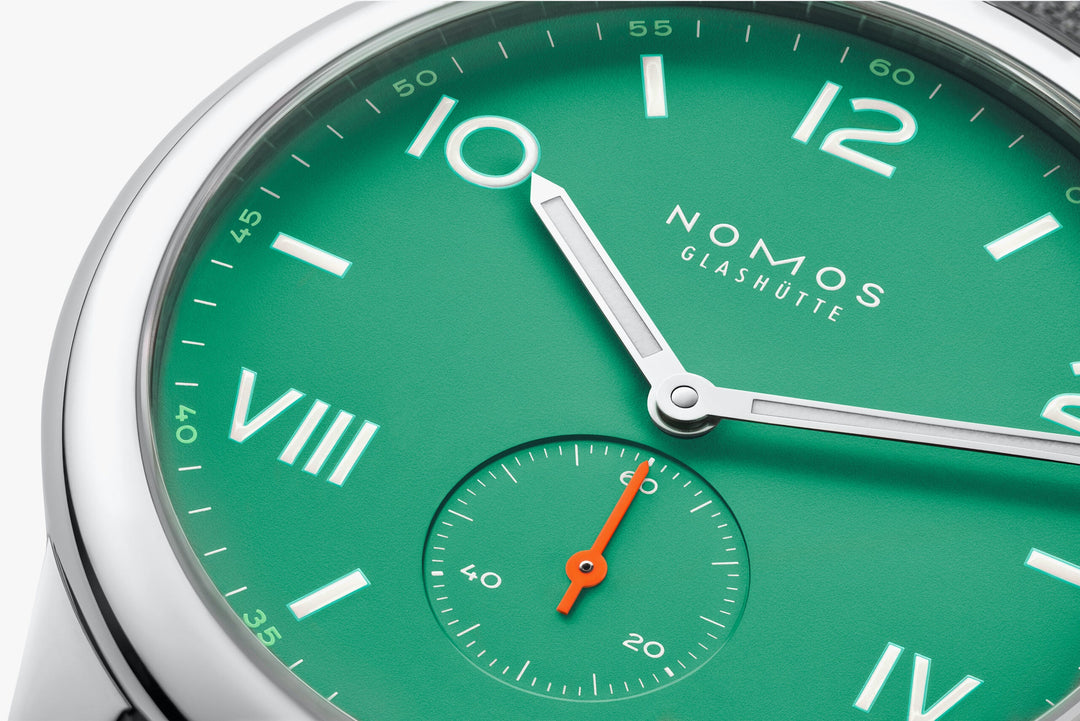 Club Campus 38 Ref. 726 Electric Green | Green Dial