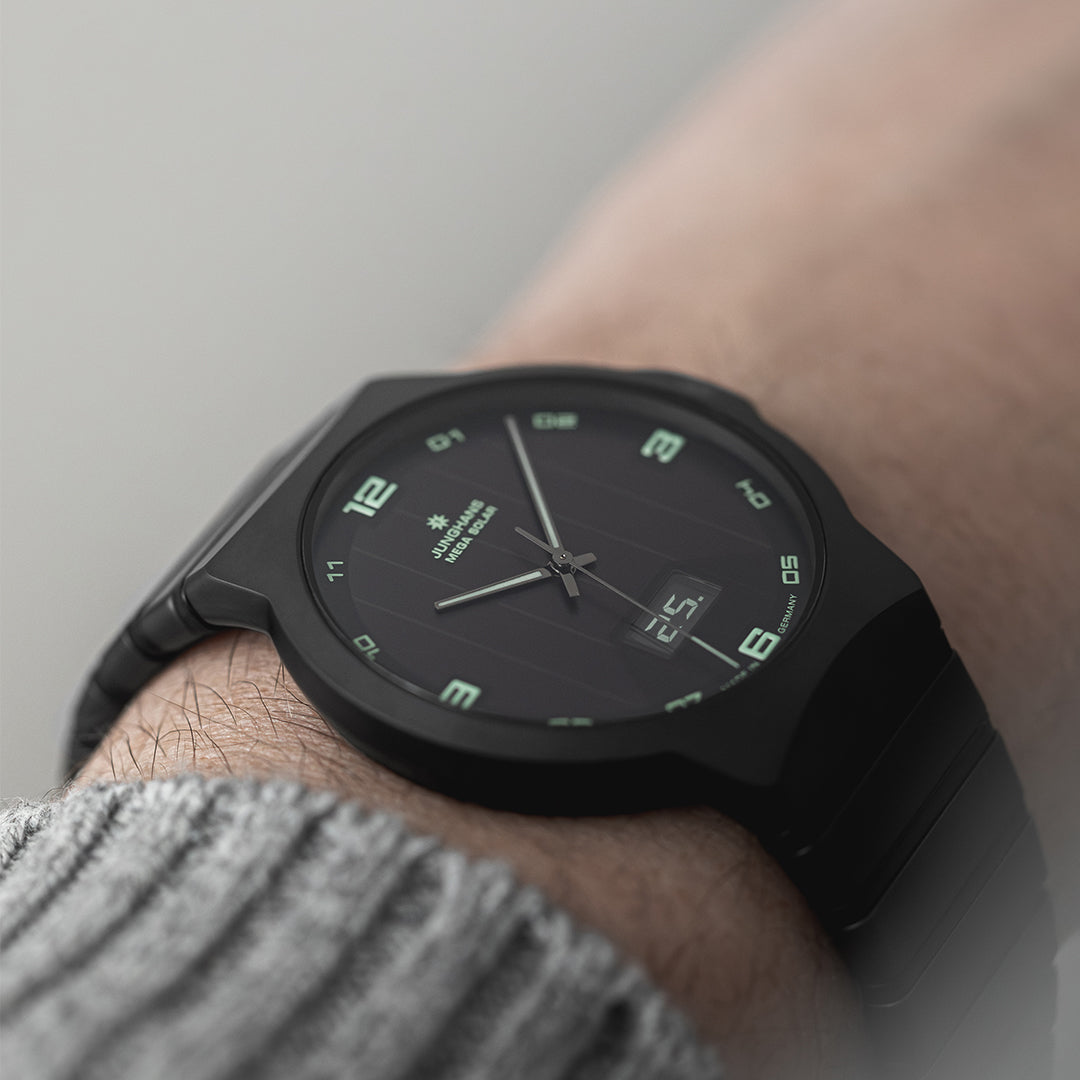 Force Mega Solar Black Ceramic / Ceramic Bracelet Black Dial