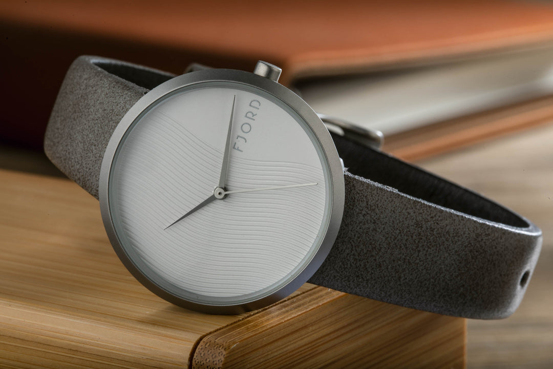 Laurens Silver / Leather | White Dial