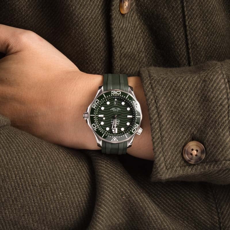 Seamaster Diver 300M Green Dial Black Dial