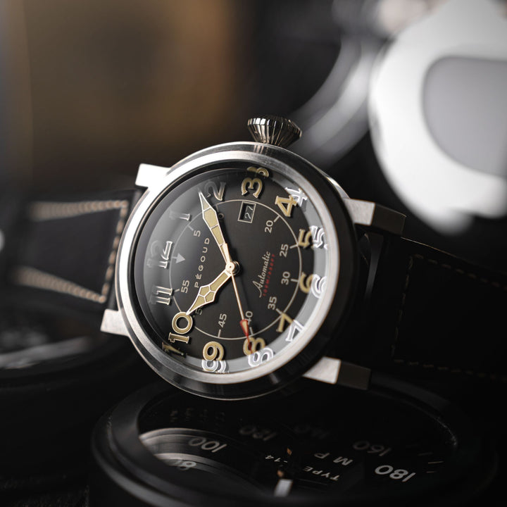 Le Pilote Automatic Black / Black Leather | Black Dial