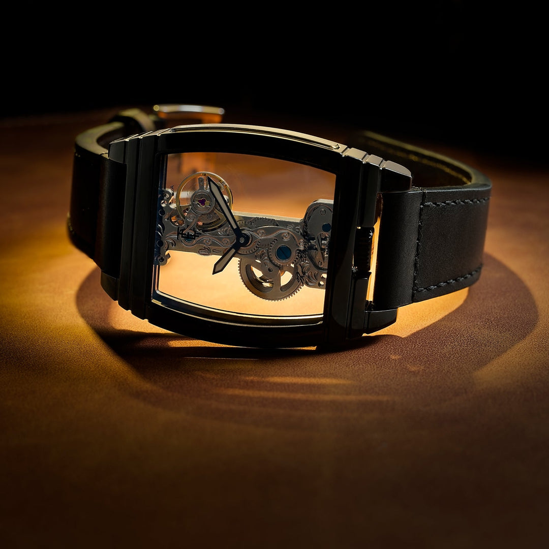 Discovery Wolver Bridge Mechanical Black  / Genuine Leather Transparent Dial