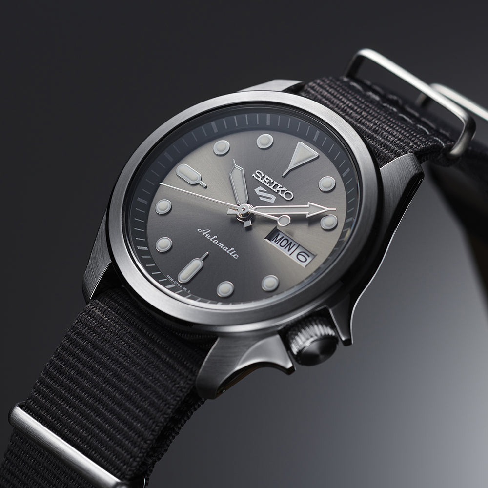 5 Sports SKX Series Black Dial Black Nylon Strap 40mm Black Dial