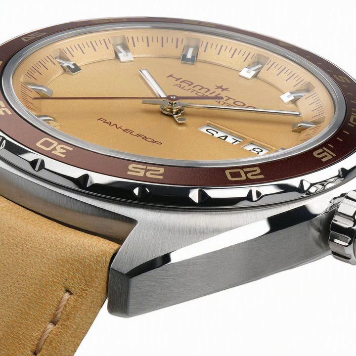 American Classic Beige dial / Beige Leather Strap Beige Dial