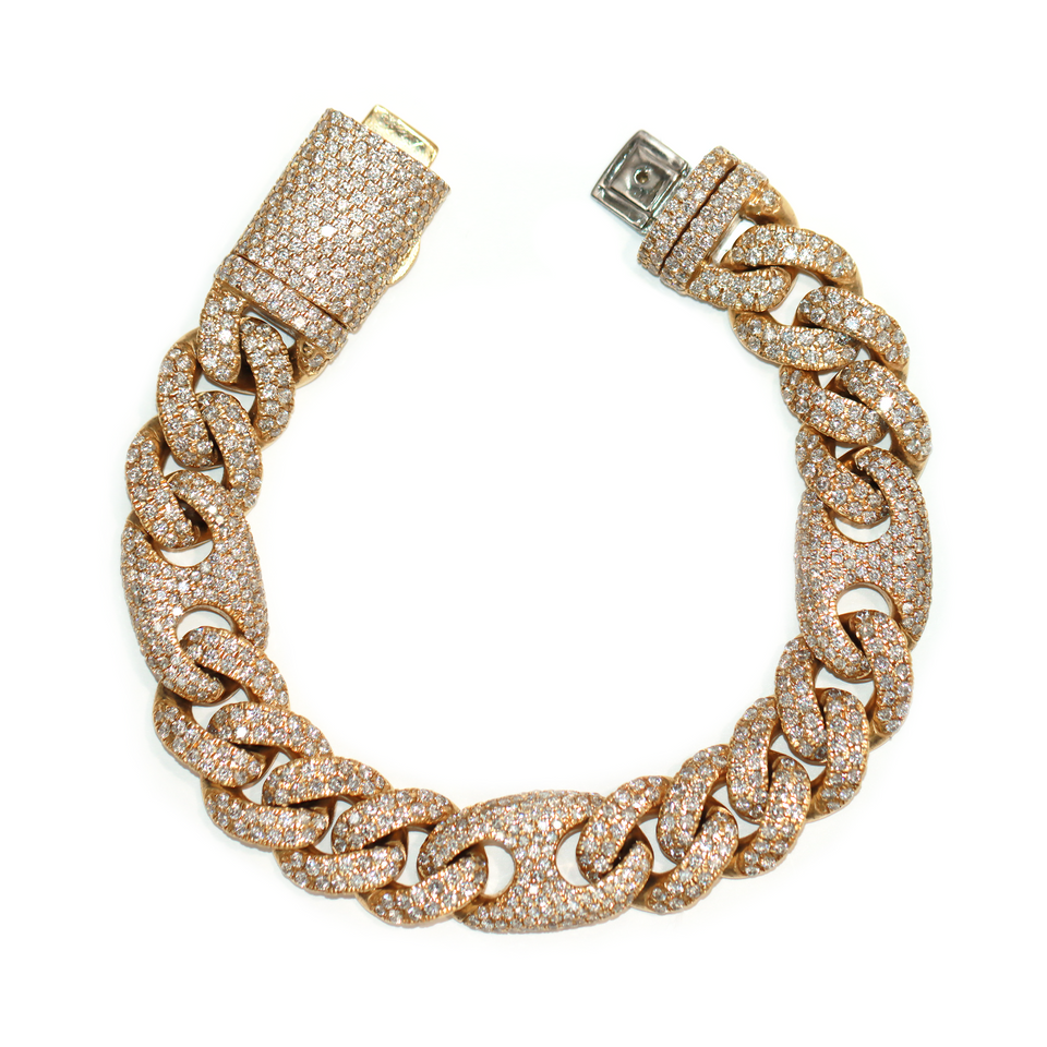 Iced out 2025 gucci link bracelet